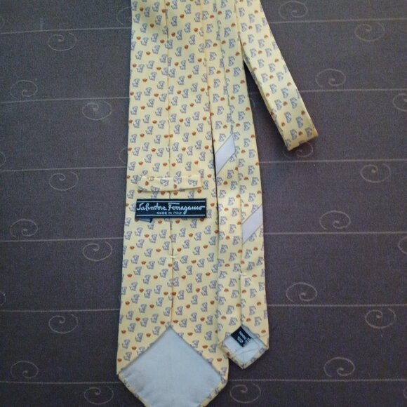 Salvatore Ferragamo Mens tie - Picture 2 of 2